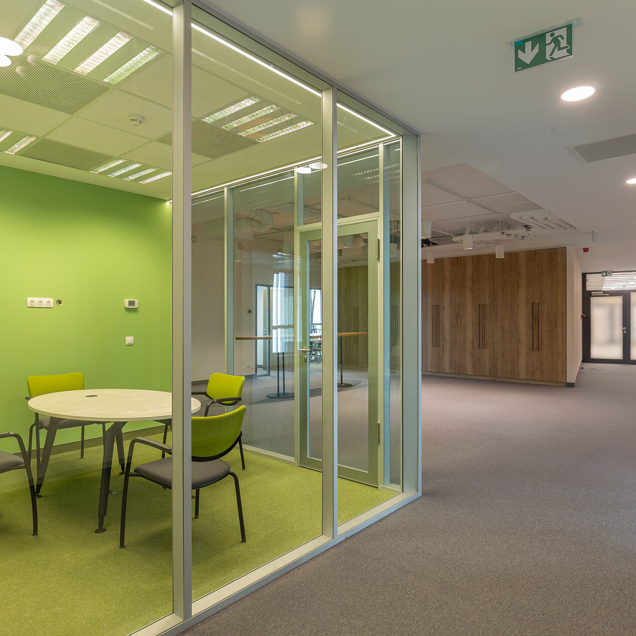 MG_2749_C5_007 MG  C